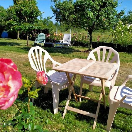 Chambres D'Hotes & Studio L'Hosting Noix Hostun Esterno foto